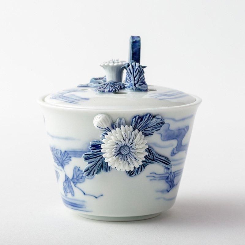 平戸祐祥　竹菊文　香炉 平戸菊花飾菊流水文茶香炉 - 三川内焼「平戸洸祥団右ヱ門窯