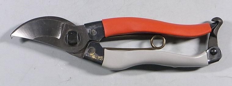 越後鍛冶職人が作った剪定鋏　１８０mm　６本セット 楽天市場】花隈川 剪定鋏 A型 200mm 薄刃仕上げ 鍛冶職人手造り