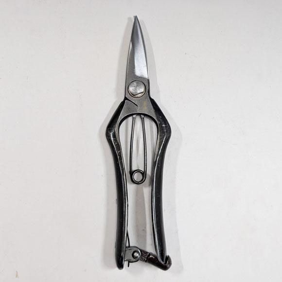 手打ち製 片刃剪定兼用芽切鋏（兼進作）金止式 全長190mm