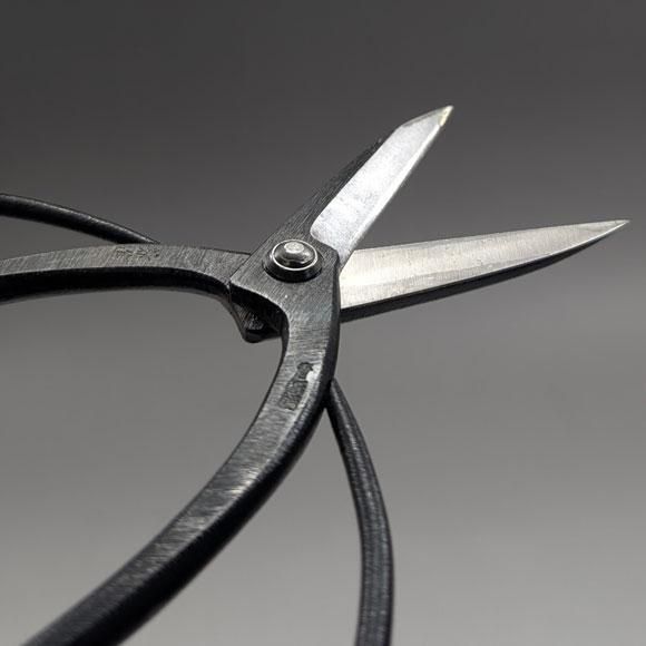 盆栽鋏 越後三条 平行作 青紙鋼 盆栽鋏 越後三条 平行作 青紙鋼 Amazon | 経済産業大臣指定伝統