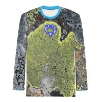 <img class='new_mark_img1' src='https://img.shop-pro.jp/img/new/icons1.gif' style='border:none;display:inline;margin:0px;padding:0px;width:auto;' />KARL UNI RING OF PEOPLE ON LICHEN LS T- SHIRT 