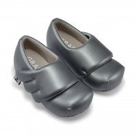 <img class='new_mark_img1' src='https://img.shop-pro.jp/img/new/icons1.gif' style='border:none;display:inline;margin:0px;padding:0px;width:auto;' />GRAPE GRAY WING PLATFORM SHOES