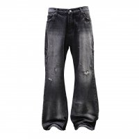 <img class='new_mark_img1' src='https://img.shop-pro.jp/img/new/icons1.gif' style='border:none;display:inline;margin:0px;padding:0px;width:auto;' />EMOSTANCE CLUB PAINTED FLARE FIT CARPENTER JEANS