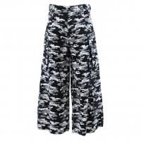 <img class='new_mark_img1' src='https://img.shop-pro.jp/img/new/icons1.gif' style='border:none;display:inline;margin:0px;padding:0px;width:auto;' />AVP1 CAMOUFLAGE DOUBLE POCKET PANTS
