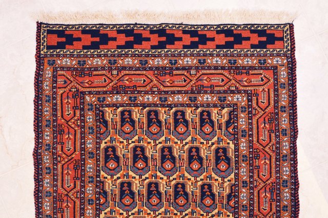 GIR505【遊牧民の平織り織物＝キリム】1970〜1980年製、ペイズリー柄のプレミアム手刺繍キリム