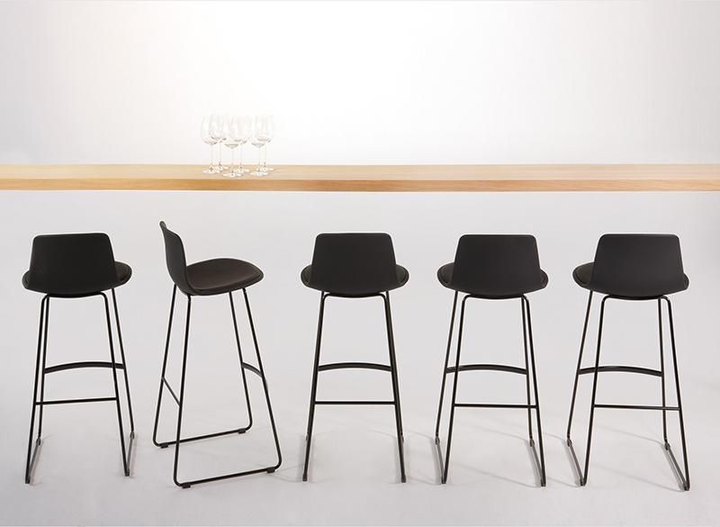 インテリアズ　エアナ　ロータスツール　2脚セット インテリアズ エアナ ロータスツール 2脚セット LOTTUS