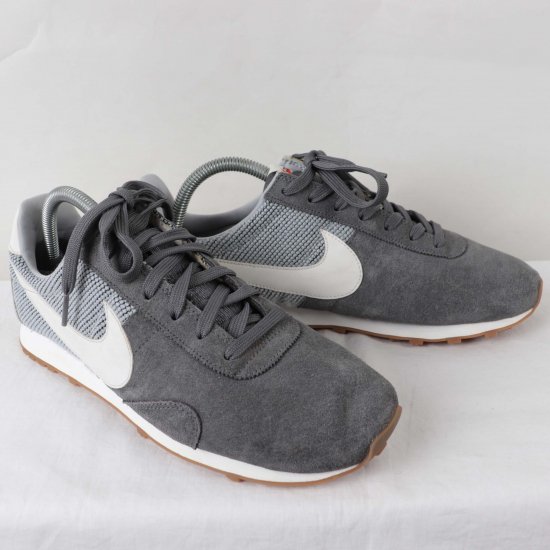 中古】NIKE(ナイキ)レディースPRE MONTREAL(プリモントリオール)【27.0