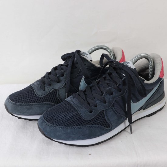 中古】NIKE(ナイキ)メンズINTERNATIONALIST(インターナショナリスト)【26.0cm】紺ネイビー水色xx5469