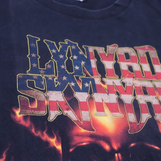 【中古】(レーナード スキナード)Lynyrd SkynyrdメンズレディーL【Tシャツ】バンドtロックt半袖【古着】黒Tシャツst423