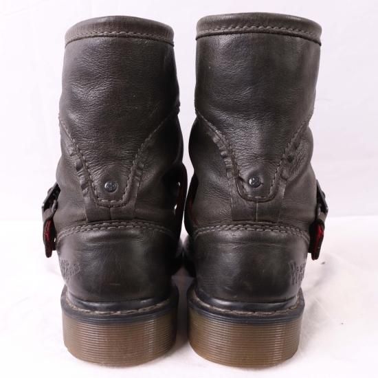 Dr.marten 8ホール　キャップトゥベルトレザー　希少モデル　レア　美品 Dr.marten 8ホール キャップトゥベルトレザー 希少モデル レア 美品