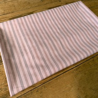 マルチストライプ 生地（ピンク）綿100/何色かの細かなストライプが特徴のしっかりとしたシャツ地/オールシーズン/50cm単位/日本製浜松産生地布