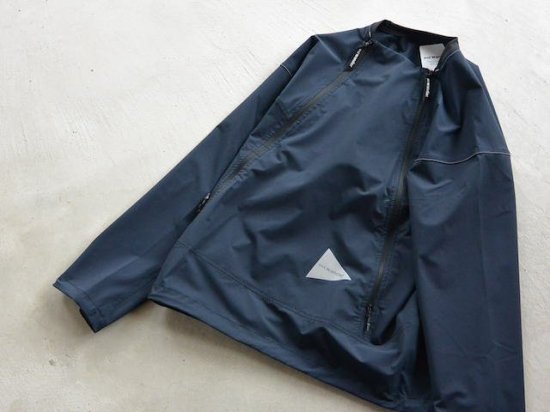 and wander アンド ワンダー / trek pullover navy - SALT