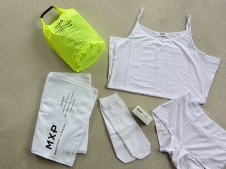 <img class='new_mark_img1' src='https://img.shop-pro.jp/img/new/icons34.gif' style='border:none;display:inline;margin:0px;padding:0px;width:auto;' />MXP / URBAN SURVIVAL KIT white×yellow bag women's 50%off