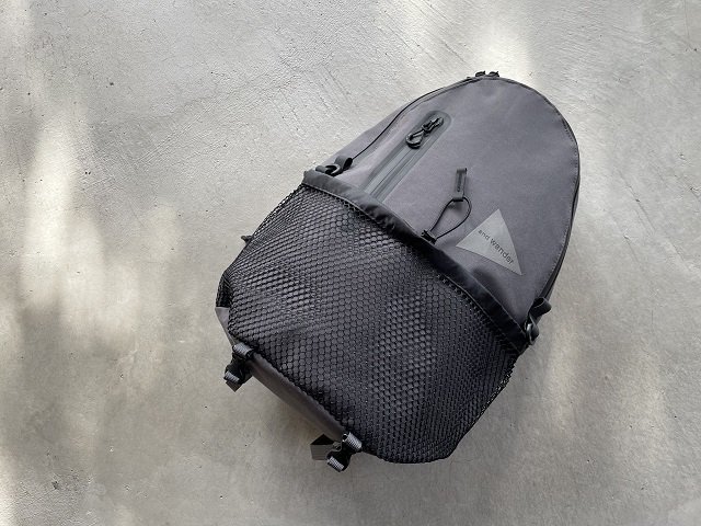 and wander アンド ワンダー / PE/CO 20L daypack gray - SALT