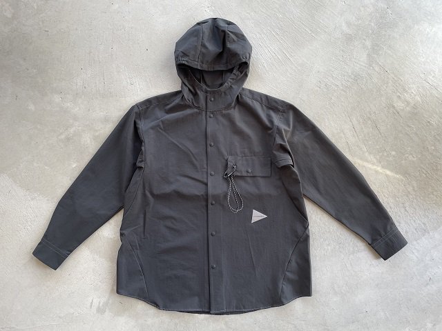 and wander アンド ワンダー / dry breathable hoodie charcoal - SALT