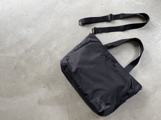 THE NORTH FACE Ρե / Shuttle Tote black
