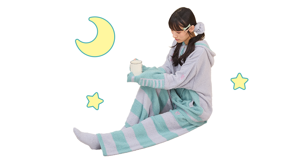 Hatsune Miku final model pose in roomwear