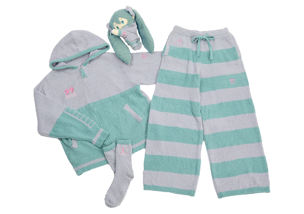 Hatsune Miku roomwear and accessory product lineup
