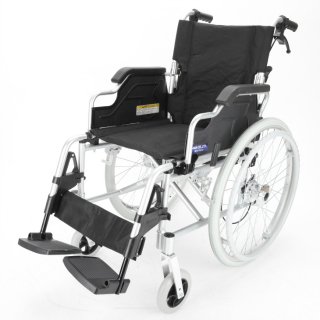 自走用車椅子　タンゴ　品番B109-AT　外箱不良アウトレット
