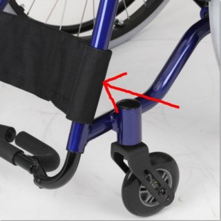 スポーツ車椅子　フットレストスペーサー取付パーツセット　カドクラ車椅子専用品