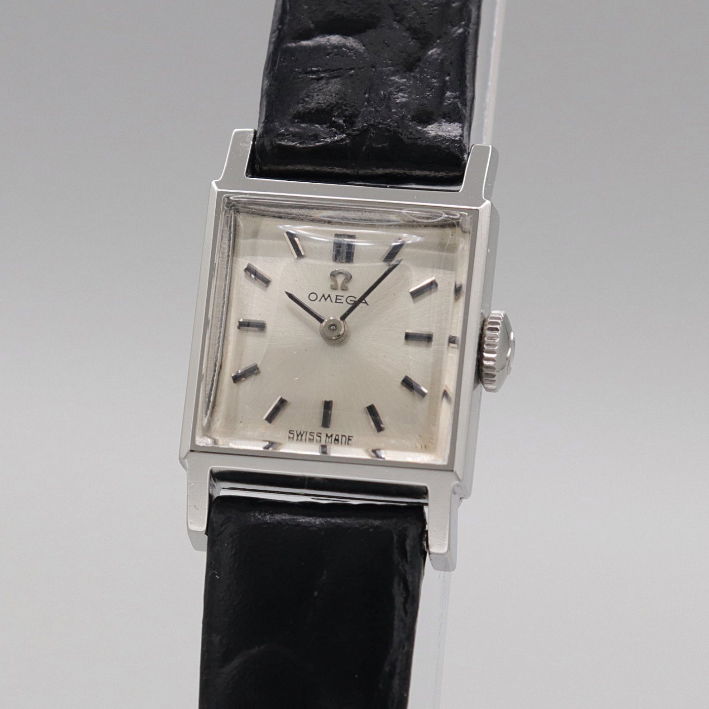 1963年 オメガ アンティーク cal483 手巻き ヴィンテージ 女性 時計 ...