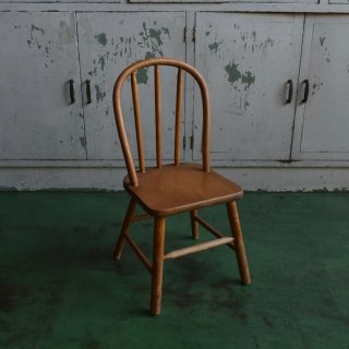 Wooden Child Chair A