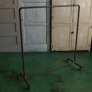 Iron Hanger Rack H1350-L