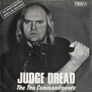 <img class='new_mark_img1' src='https://img.shop-pro.jp/img/new/icons15.gif' style='border:none;display:inline;margin:0px;padding:0px;width:auto;' />JUDGE DREAD - The Ten Commandments