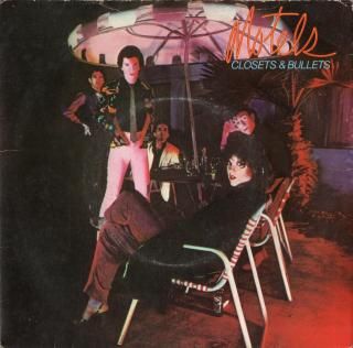 <img class='new_mark_img1' src='https://img.shop-pro.jp/img/new/icons15.gif' style='border:none;display:inline;margin:0px;padding:0px;width:auto;' />MOTELS - Closets & Bullets