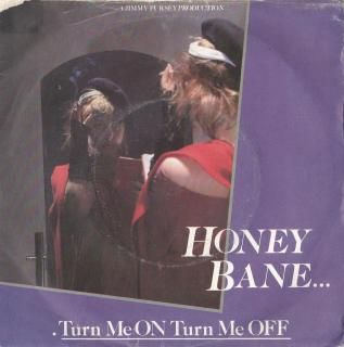 <img class='new_mark_img1' src='https://img.shop-pro.jp/img/new/icons15.gif' style='border:none;display:inline;margin:0px;padding:0px;width:auto;' />HONEY BANE - Turn Me On Turn Me Off