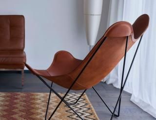 【CUERO】 BKF バタフライ チェア / MARIPOSA (3カラー バリエーション)<img class='new_mark_img2' src='https://img.shop-pro.jp/img/new/icons61.gif' style='border:none;display:inline;margin:0px;padding:0px;width:auto;' />