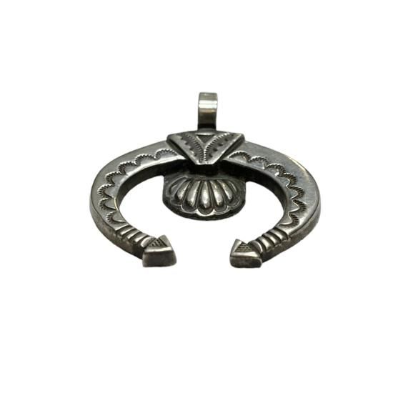 Calvin Martinez(カルヴィン マルチネス) Naja Pendant Top