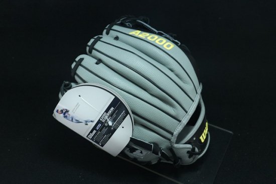 ウィルソン Wilson 34 内野手用 硬式グローブ 内野用 A2000 硬式グローブ グラブ 右投げ 海外 - 野球グローブ専門店  ミヤマアライアンス│小学生から社会人用まで