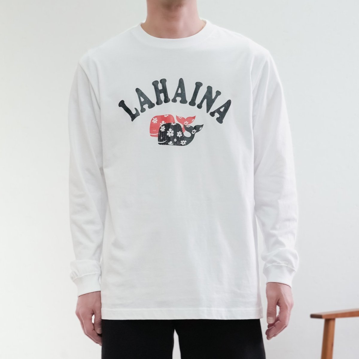 LAHAINA 花クジラプリントTシャツ - LAHAINA公式オンラインショップ