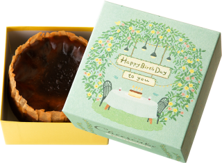 濃厚八女茶バスクチーズケーキ「Happy Birthday お花畑で乾杯箱」-愛らしいお花に囲まれて-の商品画像