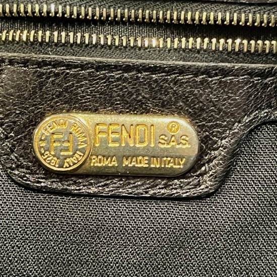 FENDI】フェンディ ハラコレザー マンマバケット ブラック 【中古