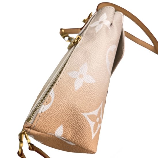 LOUIS VUITTON】ルイヴィトン タイニーバックパック M45764 モノグラム