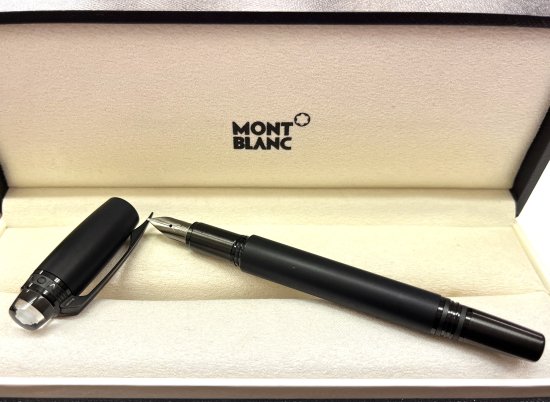 MONTBLANC】未使用品☆ スターウォーカー レジン ウルトラブラック 万年筆 MB118462【未使用】【メンズ】【レディース】