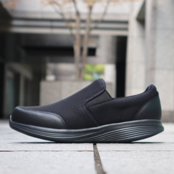 【4E相当】メンズ MODENA DE-ACACIA SLIPON 4E BLACK, - MBT公式オンラインショップ