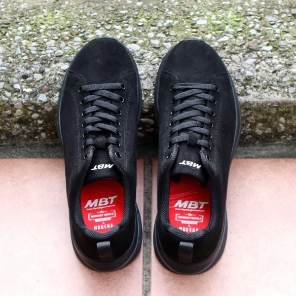 メンズ M1500 M BLACK/BLACK - MBT公式オンラインショップ