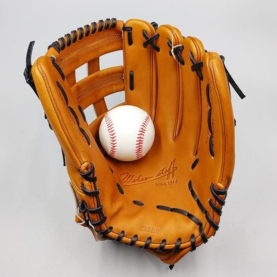 新品 (高校野球対応)】 ウィルソン 硬式グローブ / 外野手用 (Wilson