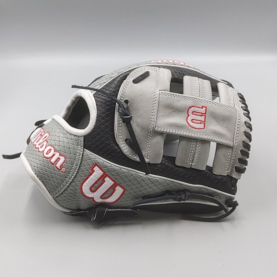 新品】 ウイルソン 硬式グローブ / 内野手用 型付け無料付き (Wilson