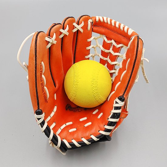 デザインリメイク済み】 ローリングス ソフトボール用グローブ / オールラウンド用 型付け済み (Rawlings グラブ)[KA205] - 野球 グローブ専門の通販サイト Re-Birthオンライン