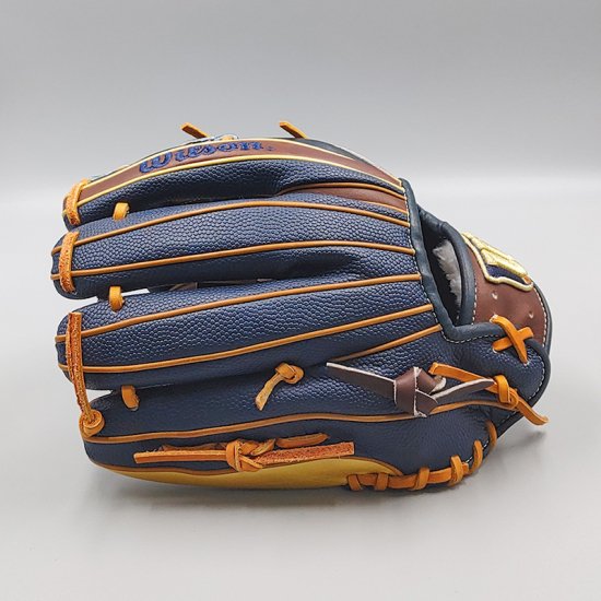 新品】 ウイルソン 軟式グローブ / 内野手用 無料型付け (Wilson