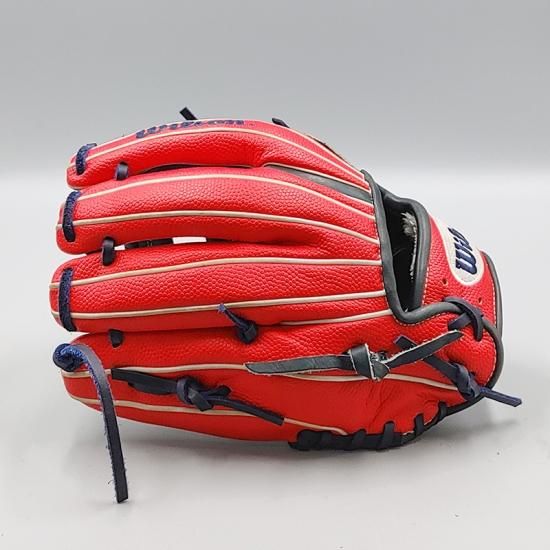 全紐交換済み】 ウイルソン 軟式グローブ / 内野手用 型付け済み