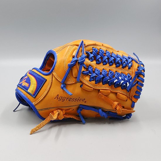 【デザインリメイク済み】 スラッガー 軟式グローブ / 内野手用 型付け済み (slugger グラブ)[WE668] -  野球グローブ専門の通販サイト Re-Birthオンライン