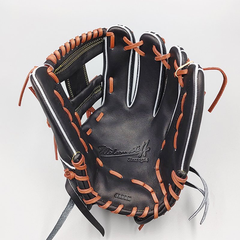 新品 (高校野球対応)】 ウイルソン 硬式グローブ / 内野手用 無料型付け (Wilson グラブ) [NE772] - 野球グローブ専門の通販サイト  Re-Birthオンライン