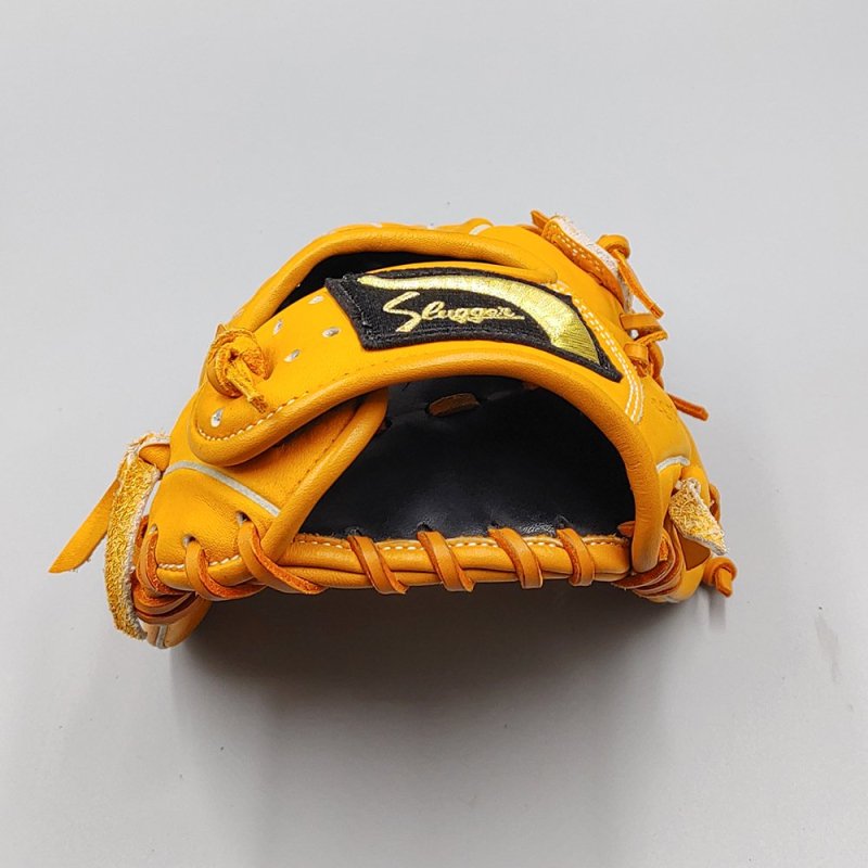 クリーニング済み 】 スラッガー 少年軟式グローブ / 内野手用 型付け済み (slugger グラブ)[WE975] -  野球グローブ専門の通販サイト Re-Birthオンライン