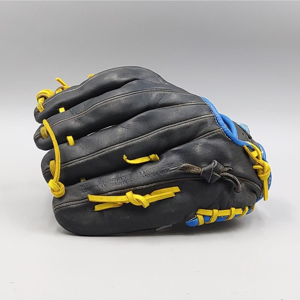 デザインリメイク済み】 ミズノ 軟式グローブ / 内野手用 型付け