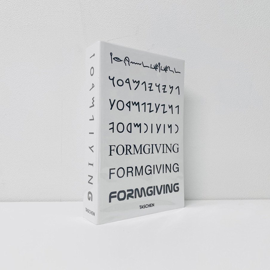 Formgiving. An Architectural Future [book]